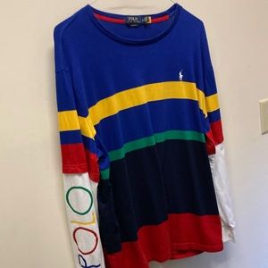 Men’s Polo long-sleeved shirt.